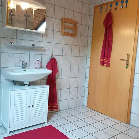 Kornspeicher - Alleinlage Im Gruenen - Mueller Apartman Neuschoo